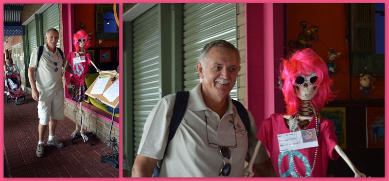 13Kuranda27.jpg - Kuranda Village - she's been waiting a long time for the right man to come along