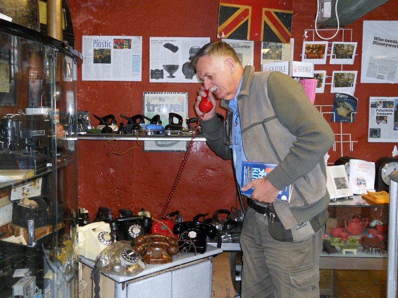 DSCN0381.JPG - Bakelite Museum at Williton