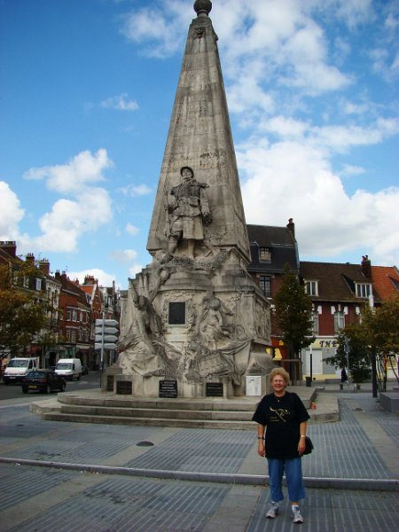 DSC03256.JPG - Armentieres